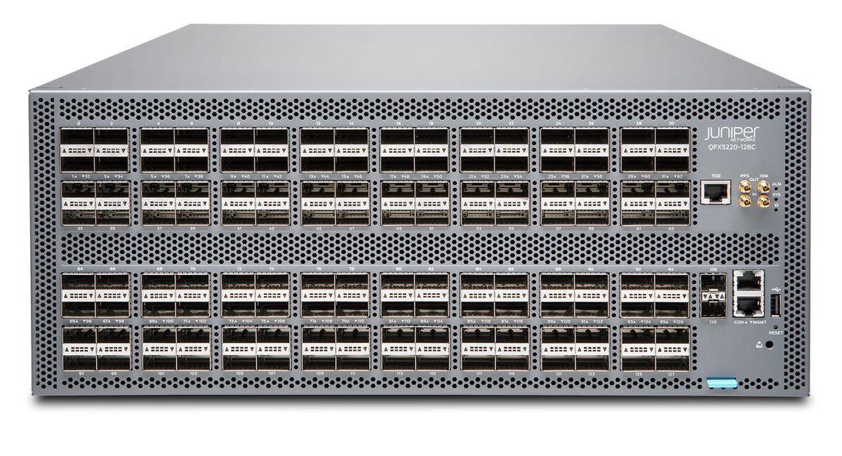 Juniper QFX5220-128C Switch, Vorderansicht schräg von oben